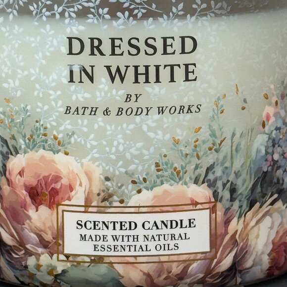 BBW Dressed In White Bath & Body Works 3 Wick Candle - Picture 3 of 10